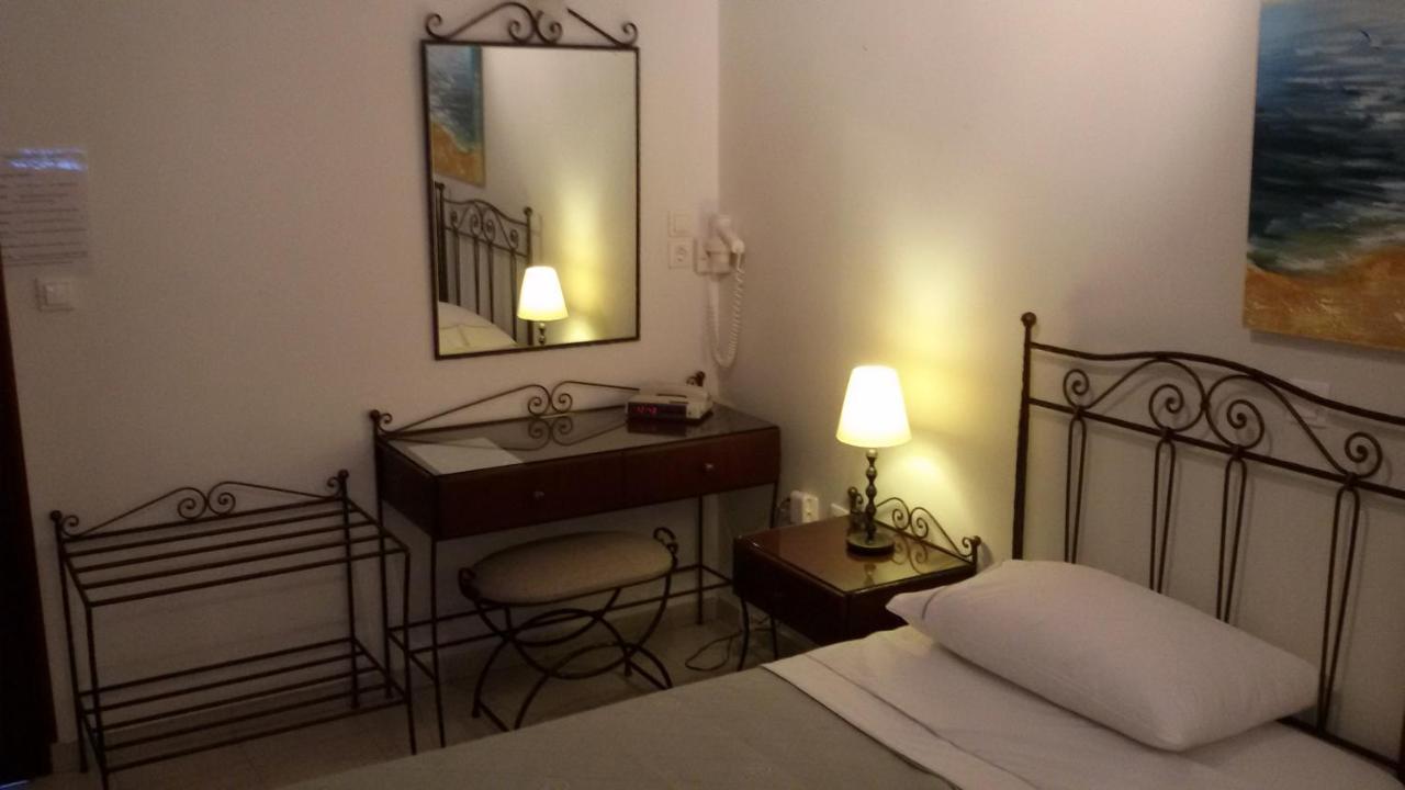 Sunset Studios And Apartments For Adults Over 21 Only Zambujeira do Mar Dış mekan fotoğraf