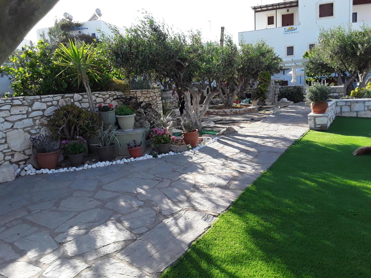 Sunset Studios And Apartments For Adults Over 21 Only Zambujeira do Mar Dış mekan fotoğraf