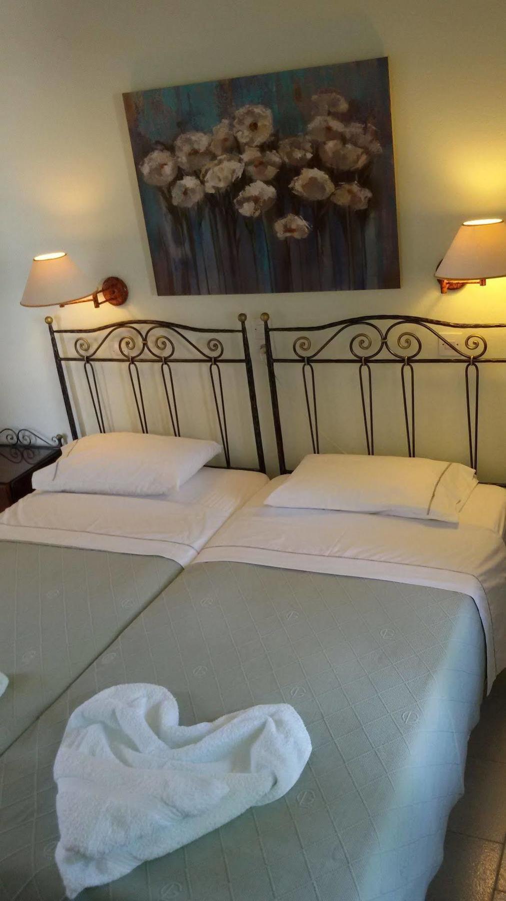 Sunset Studios And Apartments For Adults Over 21 Only Zambujeira do Mar Dış mekan fotoğraf